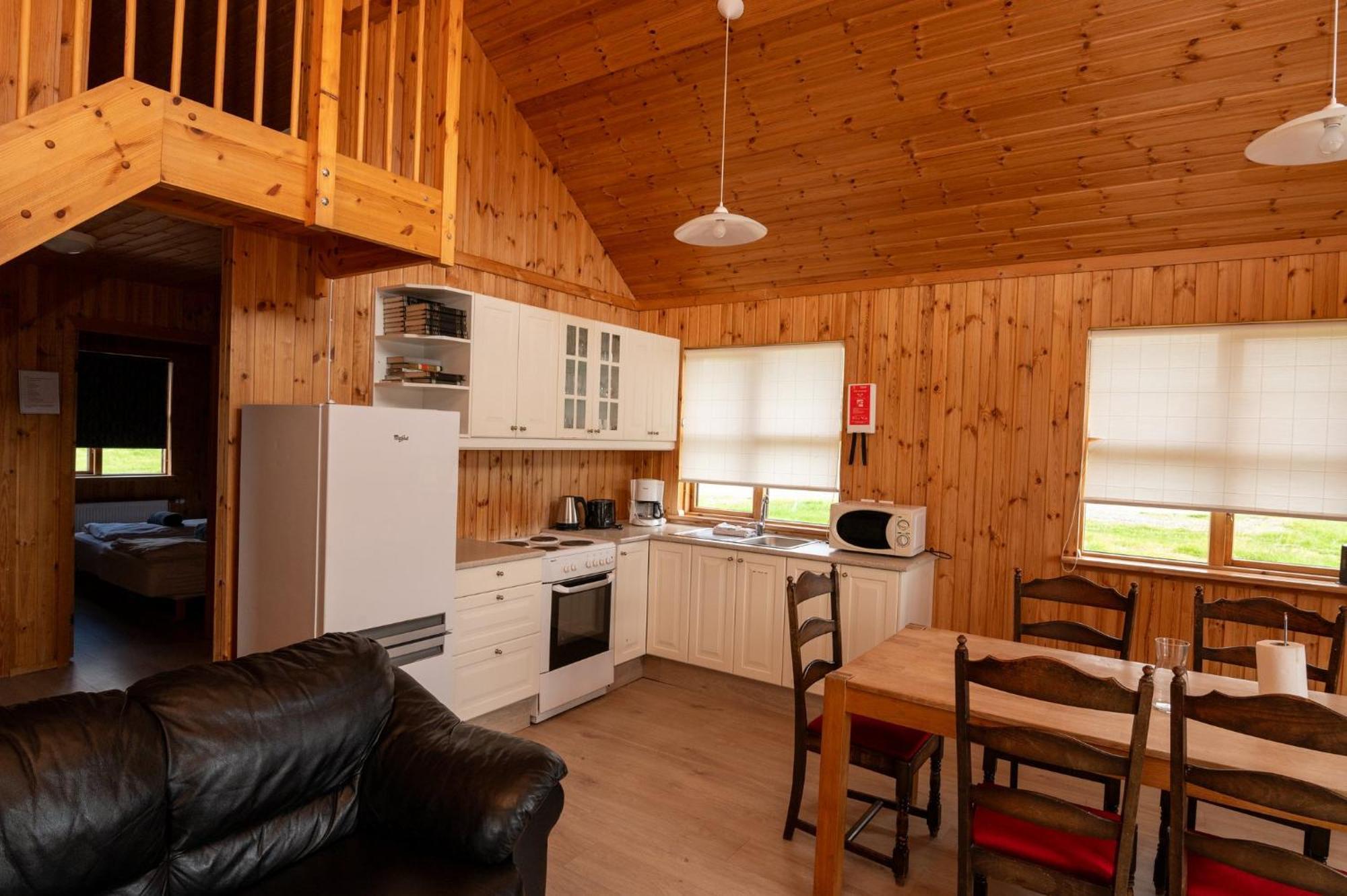 Gladheimar Cottages Blonduos Exteriör bild